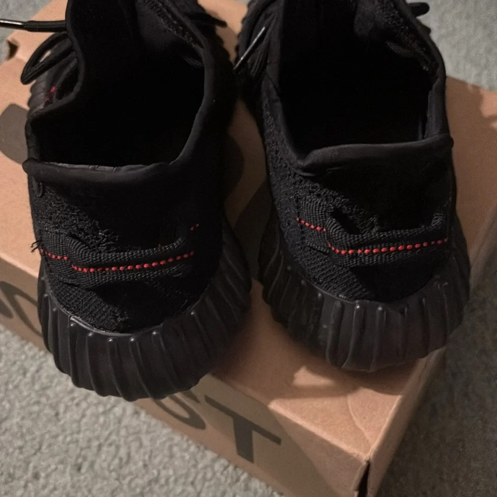 Adidas Yeezy Boost 350 V2 Black and Red Men’s Size 6.5